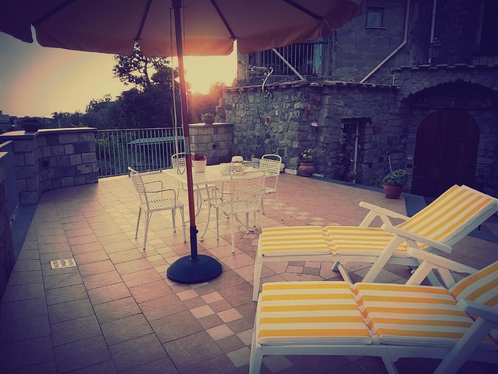 メタ Chez Chantal Bed & Breakfast エクステリア 写真
