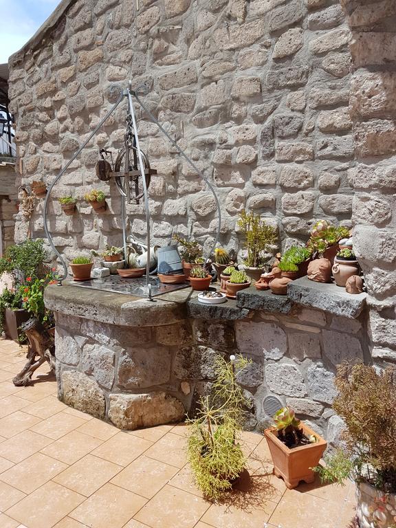メタ Chez Chantal Bed & Breakfast エクステリア 写真